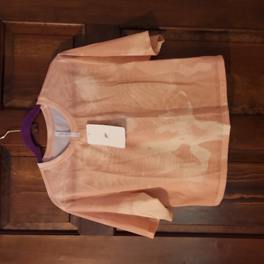 Brand New! Fabletics Nayeli Mesh Tee
